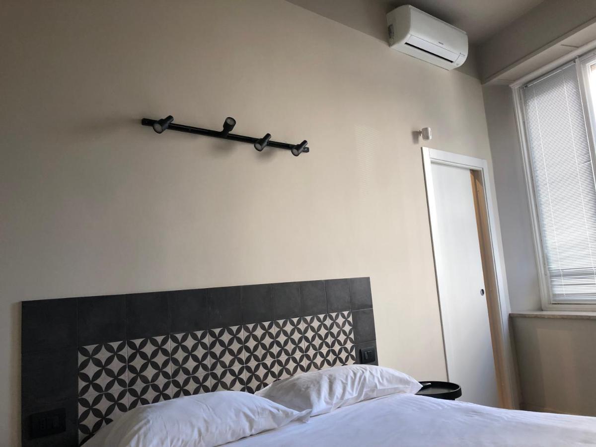 Solferino Apartment Торино Екстериор снимка